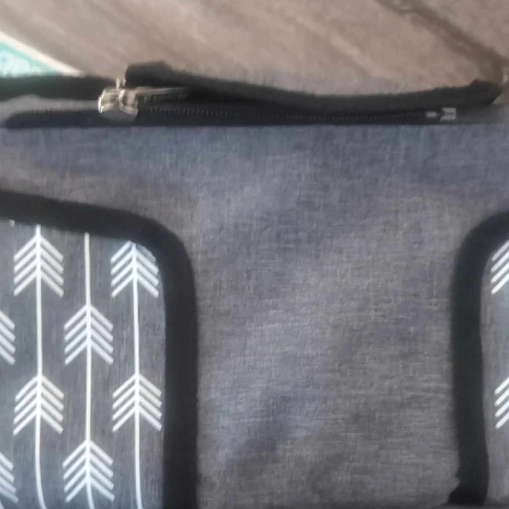Leke Baby Stroller Organizer Gray and Black Tote Bag with Arrow Design